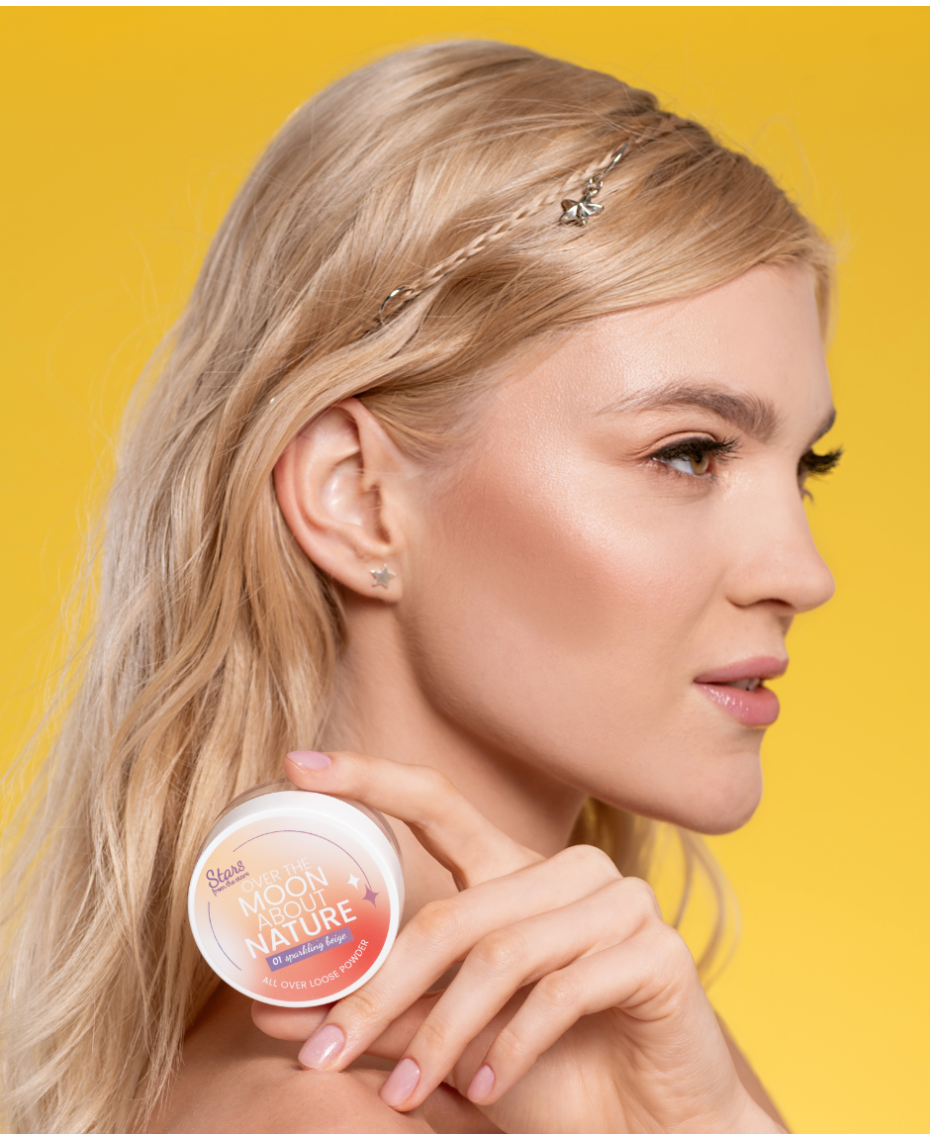Stars from the stars OVER THE MOON ABOUT NATURE naturalny puder sypki do twarzy i oczu 01 Sparkling Beige, 10g