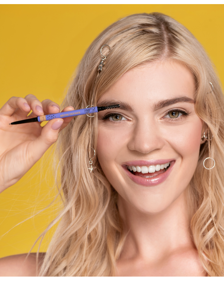 Stars from the Stars Precyzyjna kredka do brwi Eyebrow Pencil Definer Dark Brown nr 13, 0,1g