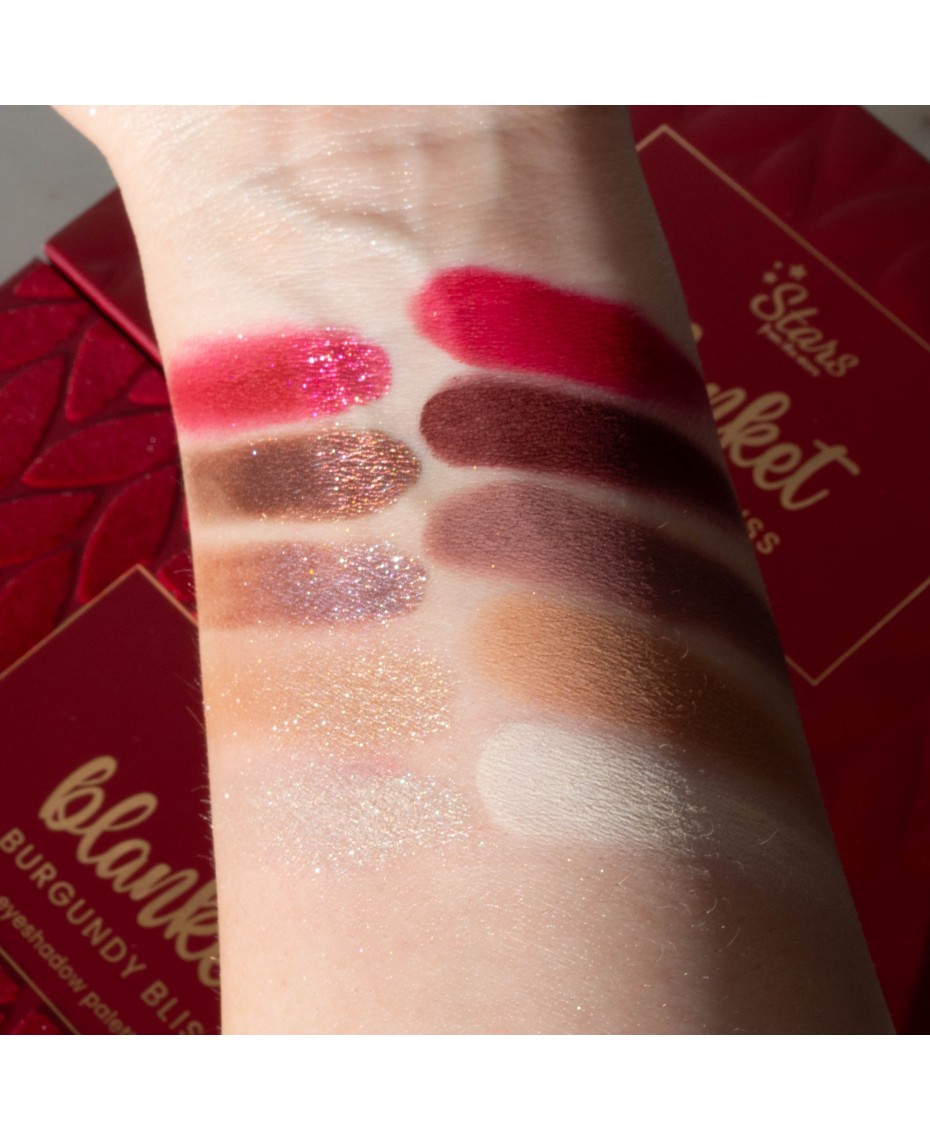 Stars from the stars BLANKET paleta cieni Burgundy Bliss, 10 g