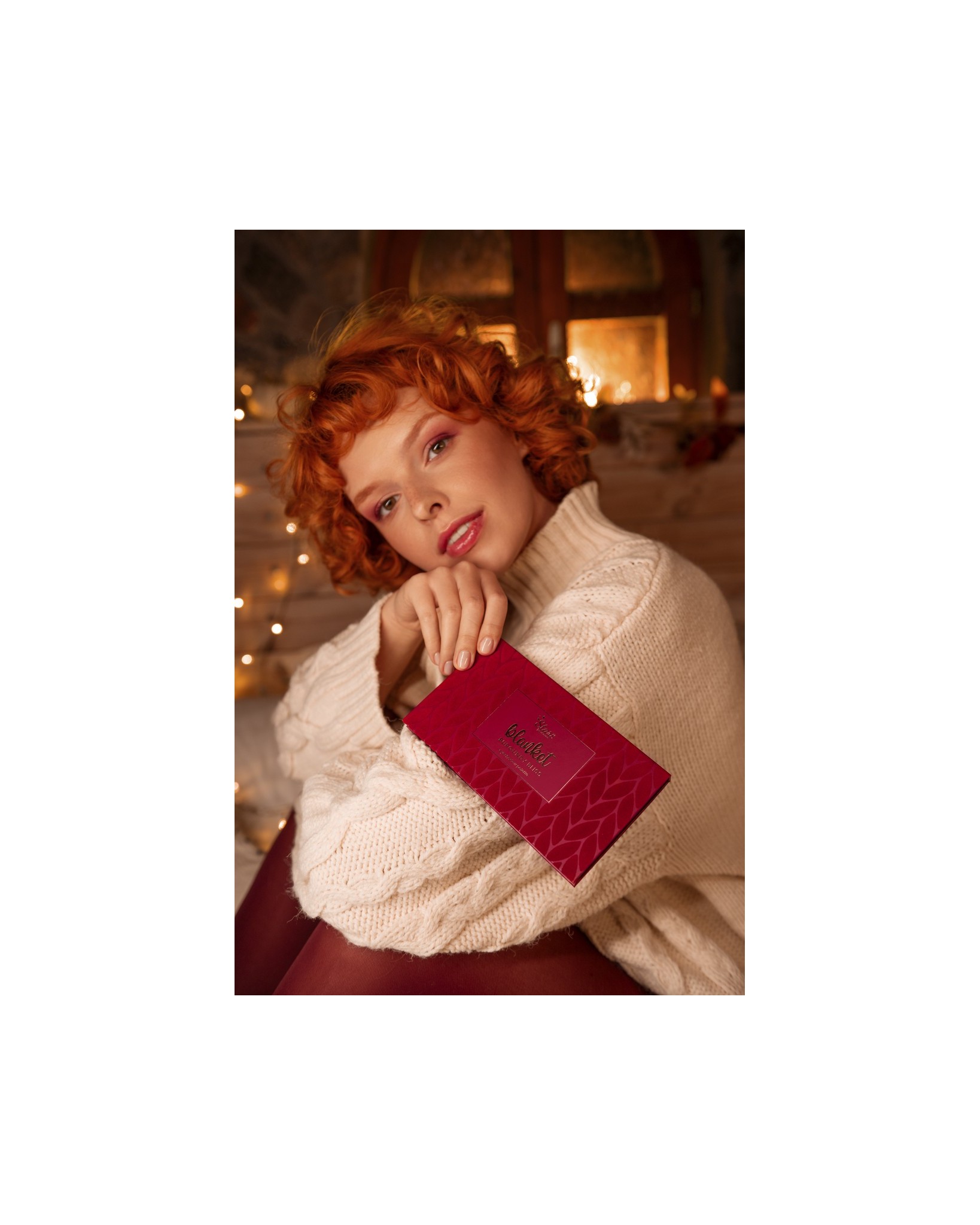 Stars from the stars BLANKET paleta cieni Burgundy Bliss, 10 g