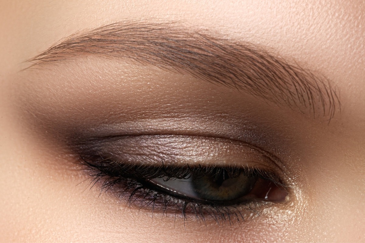 doe eyes